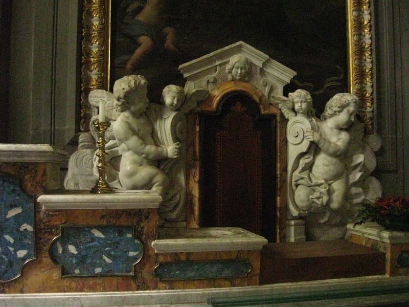 L'Abbazia di Vallombrosa circondata dalla foresta